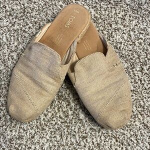 Toms Shimmery Tan Mules and Clogs with Slip-On Design